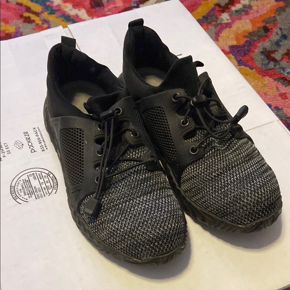 Stylish Black and Gray Unisex Steel Toe Shoe